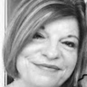 Meet your Posher, Suzanne